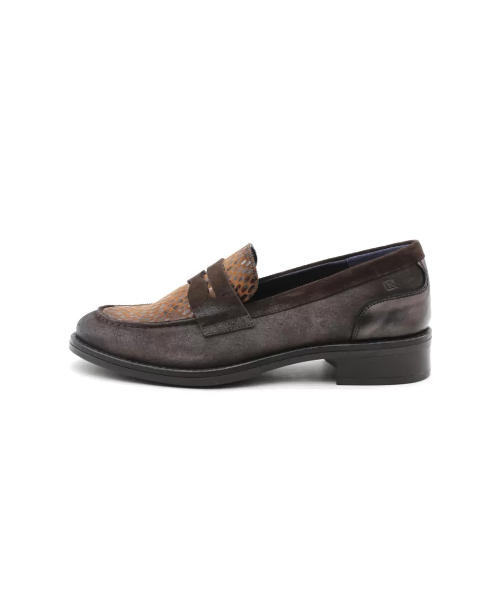 Women dorking Moccasins- D8710 Harvard