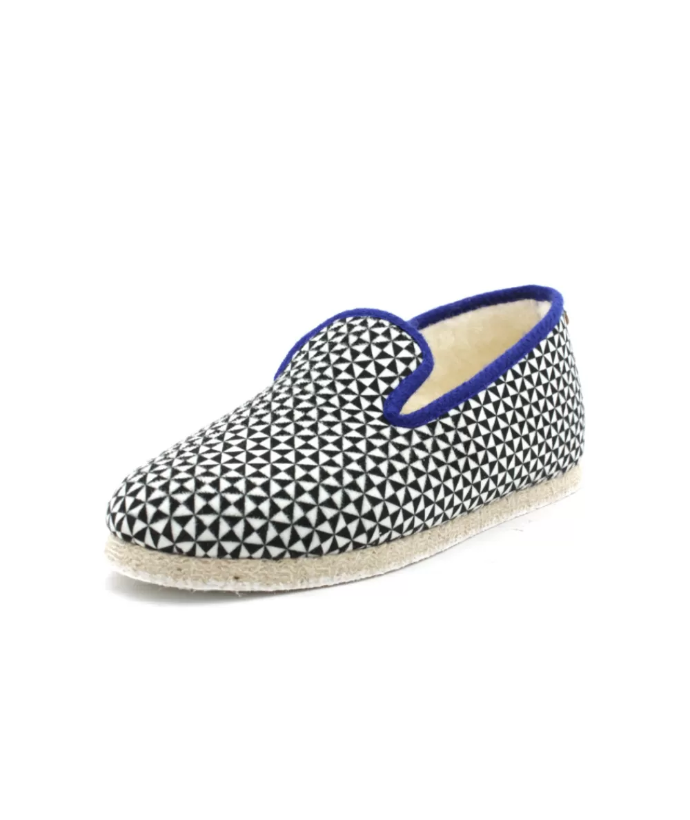 Man chausse mouton Slippers-Hypnotic Sheep Shoes