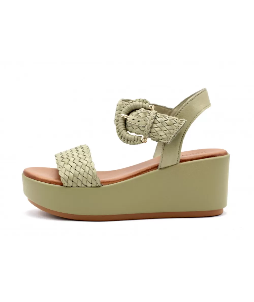 Women inuovo Sandals And Sandals- 123035