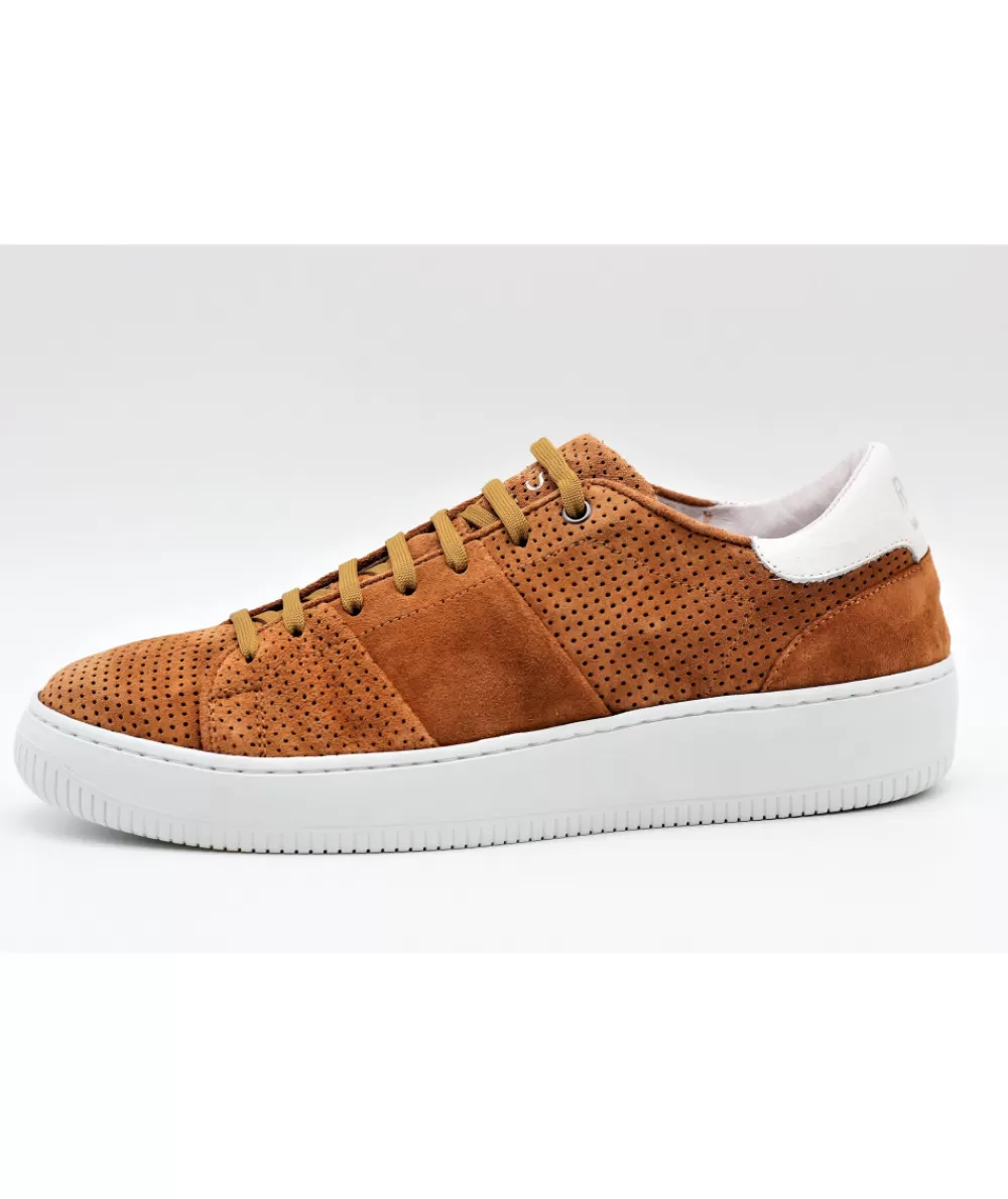 Man reqins Sneakers- Phantom Perfo - Cinnamon