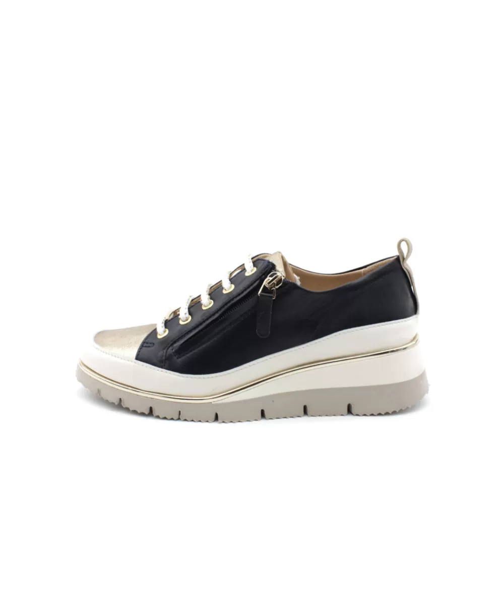 Women xsa Sneakers- 9622